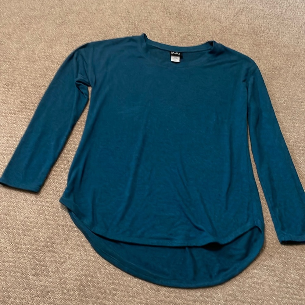 Soft long sleeve women’s shirt size M